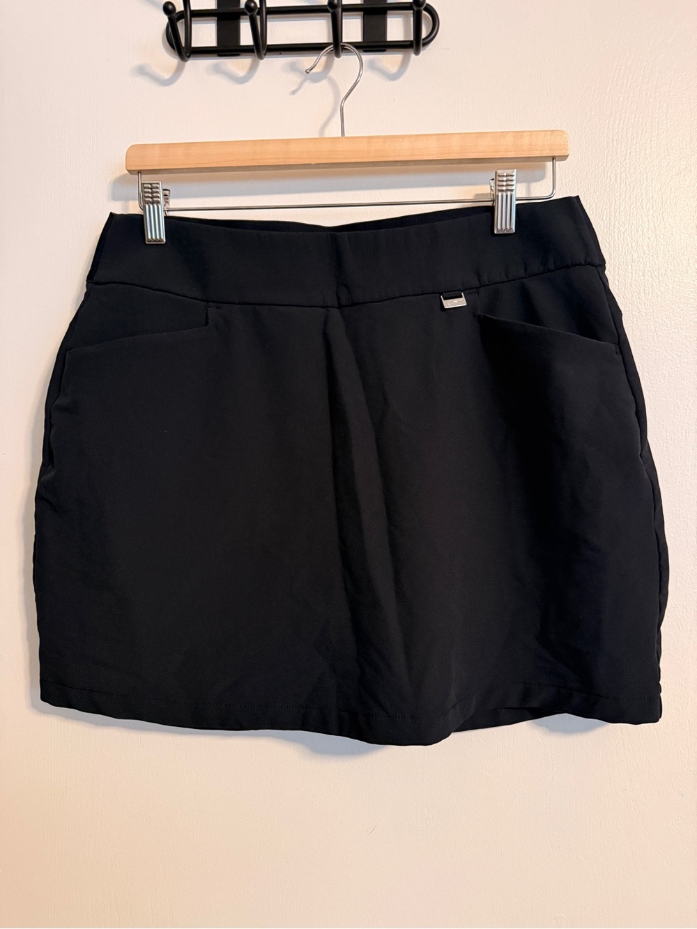Greg Norman Collection Black Mini Skort